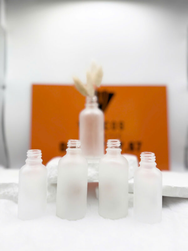 Chai Tinh Dầu - Serum Trắng mờ
